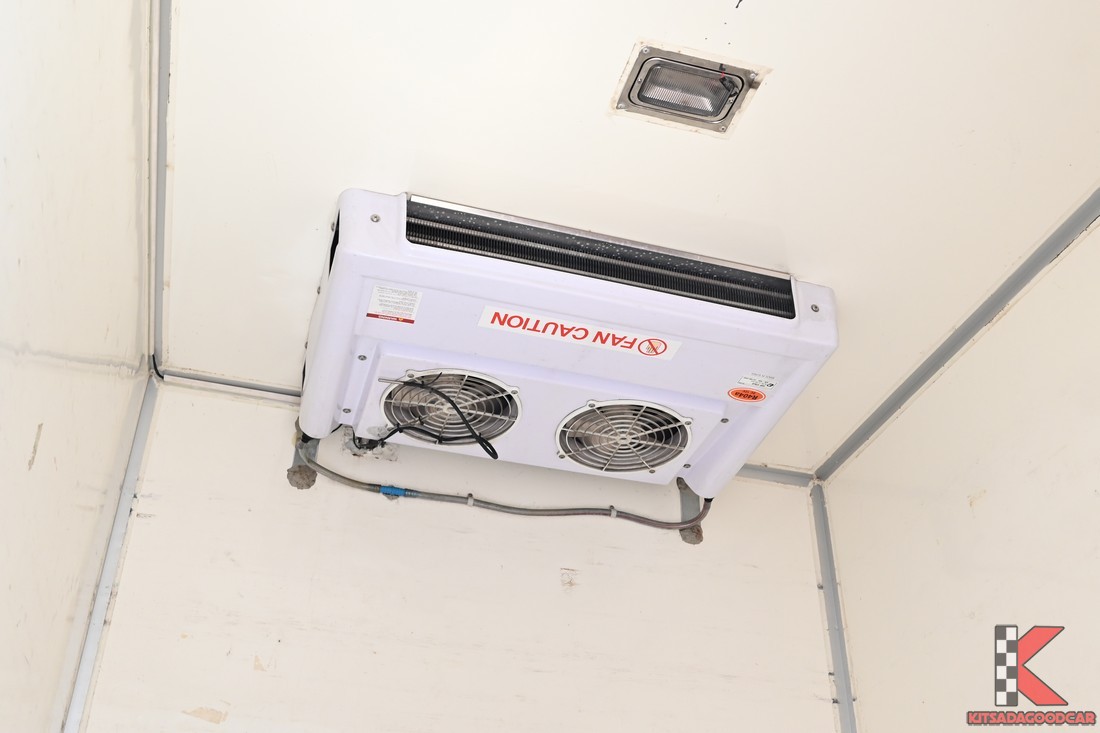 Toyota Revo COOL 7668 full