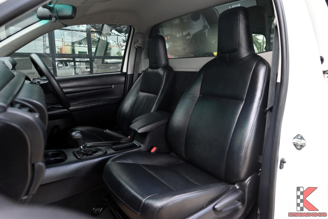 
								Toyota Revo cargo 4468 full									