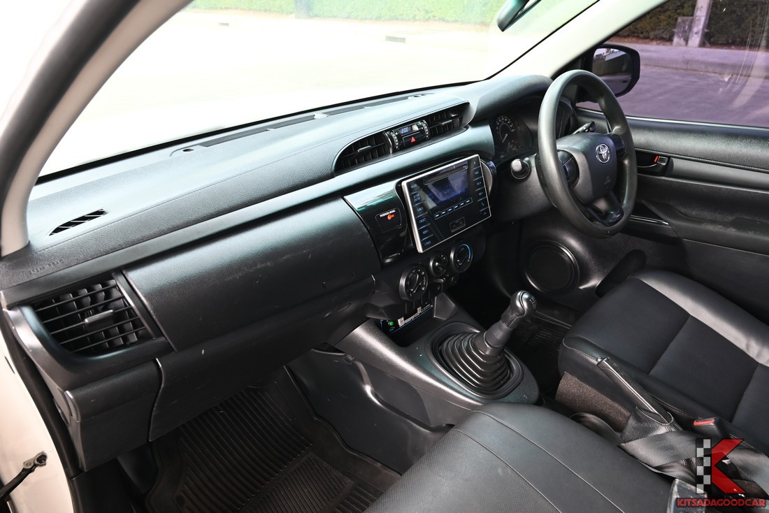 
								Toyota Revo MPC COOL 7042 full									