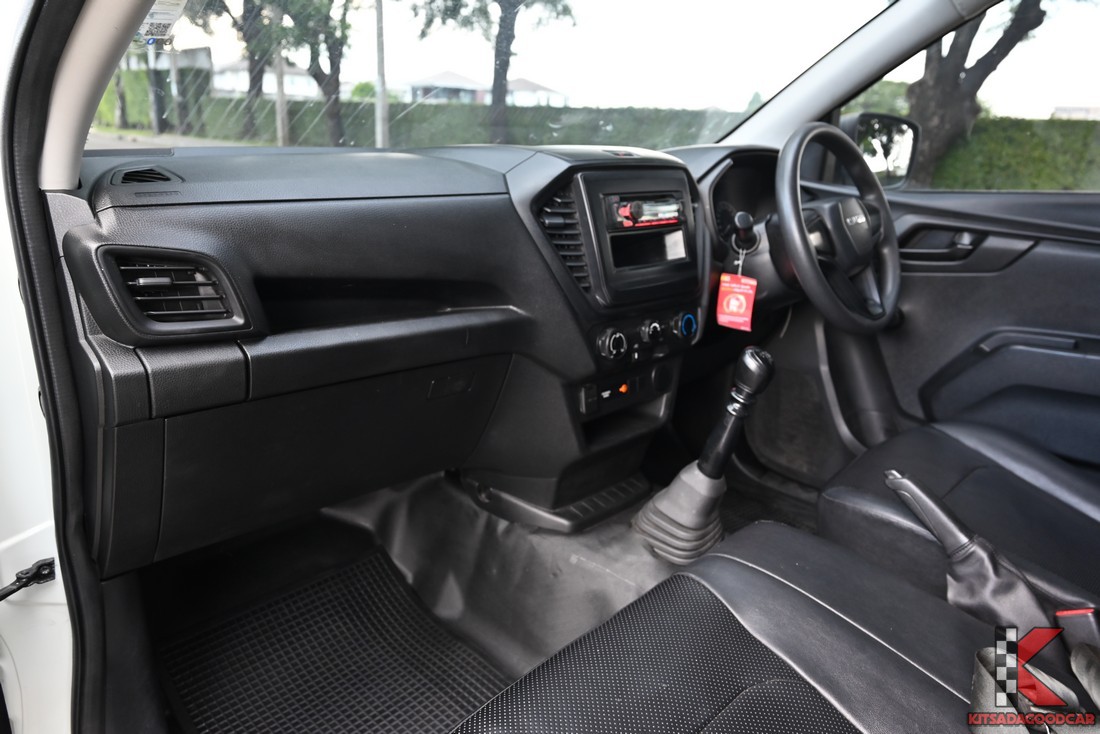 D-MAX cargo 9277 full