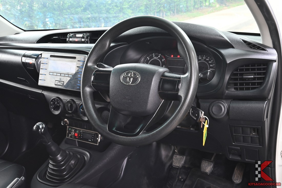 
								Toyota Revo COOL 5750 full									