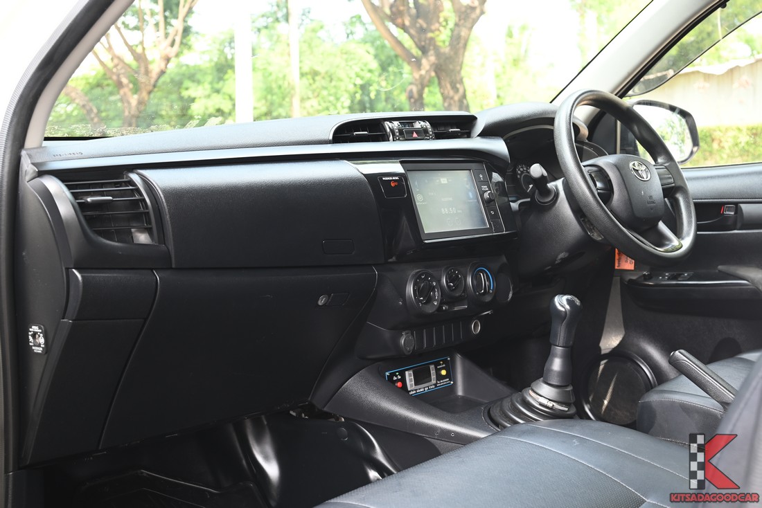 
								Toyota Revo MPC COOL 9406 full									