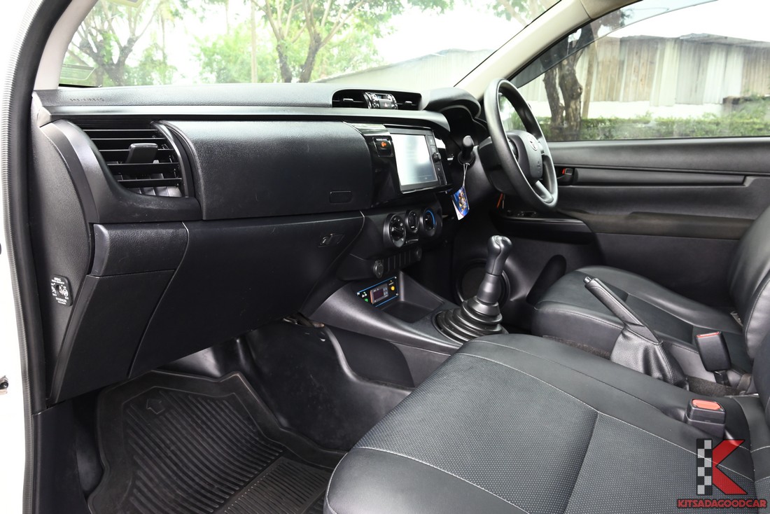 Toyota Revo COOL 2236 full