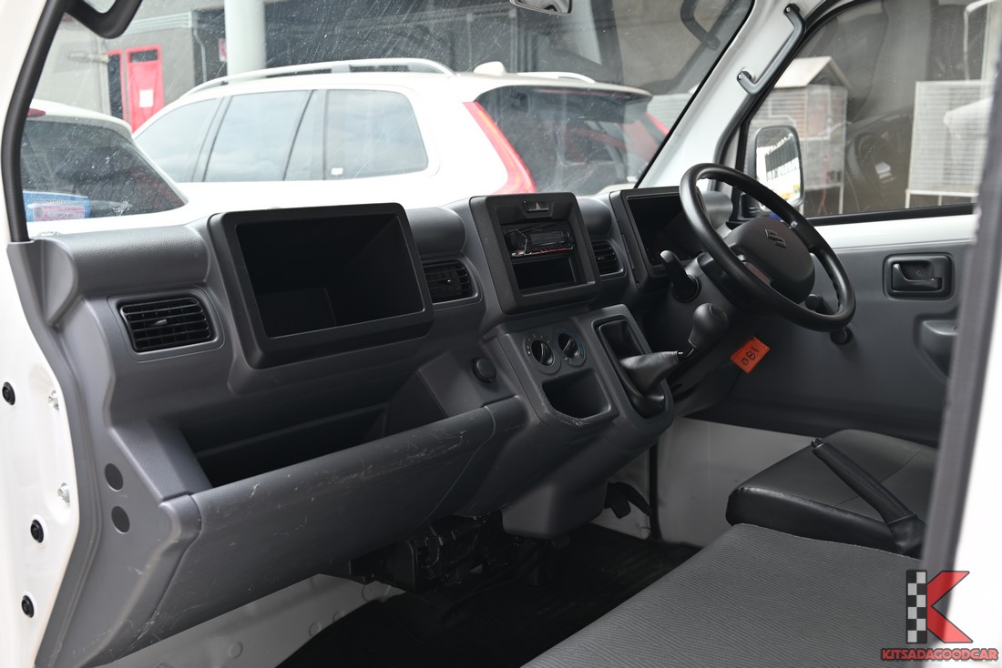 Suzuki Carry Truck 180 full