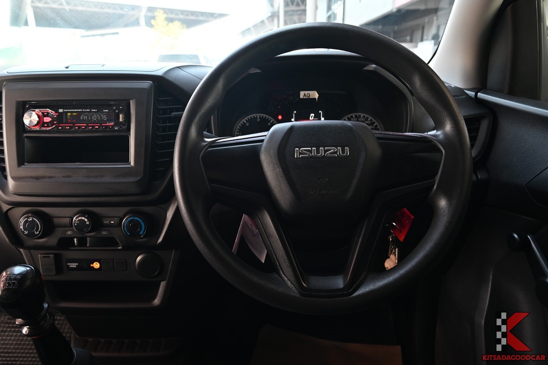 ISUZU D-Max cargo 7381 full