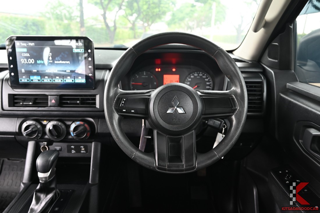 Mitsubishi Triton SINGLE CAB 8099 full