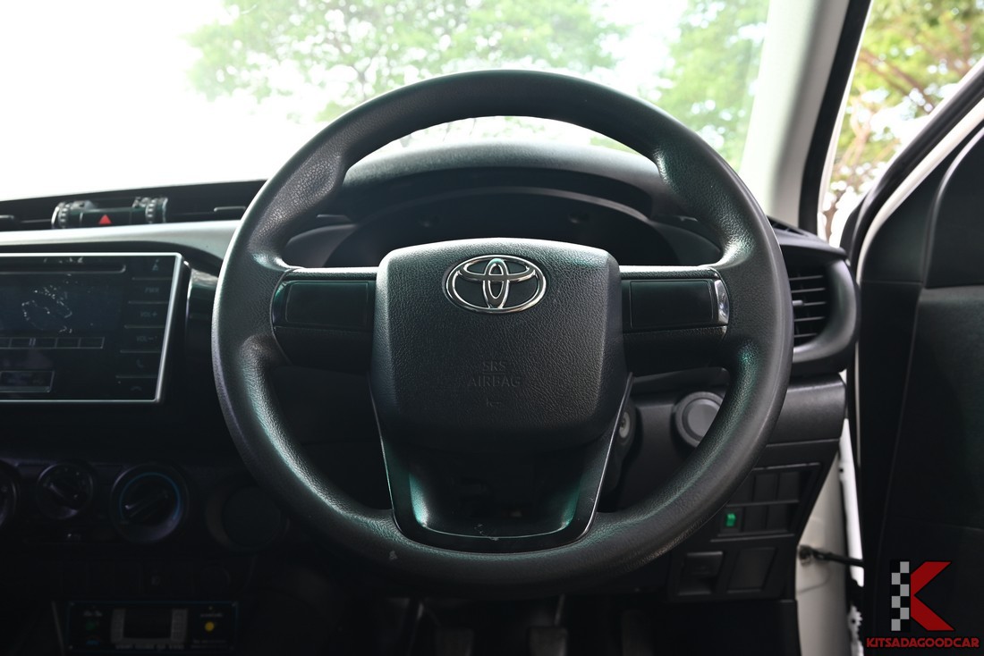 
								Toyota Revo MPC COOL 7042 full									