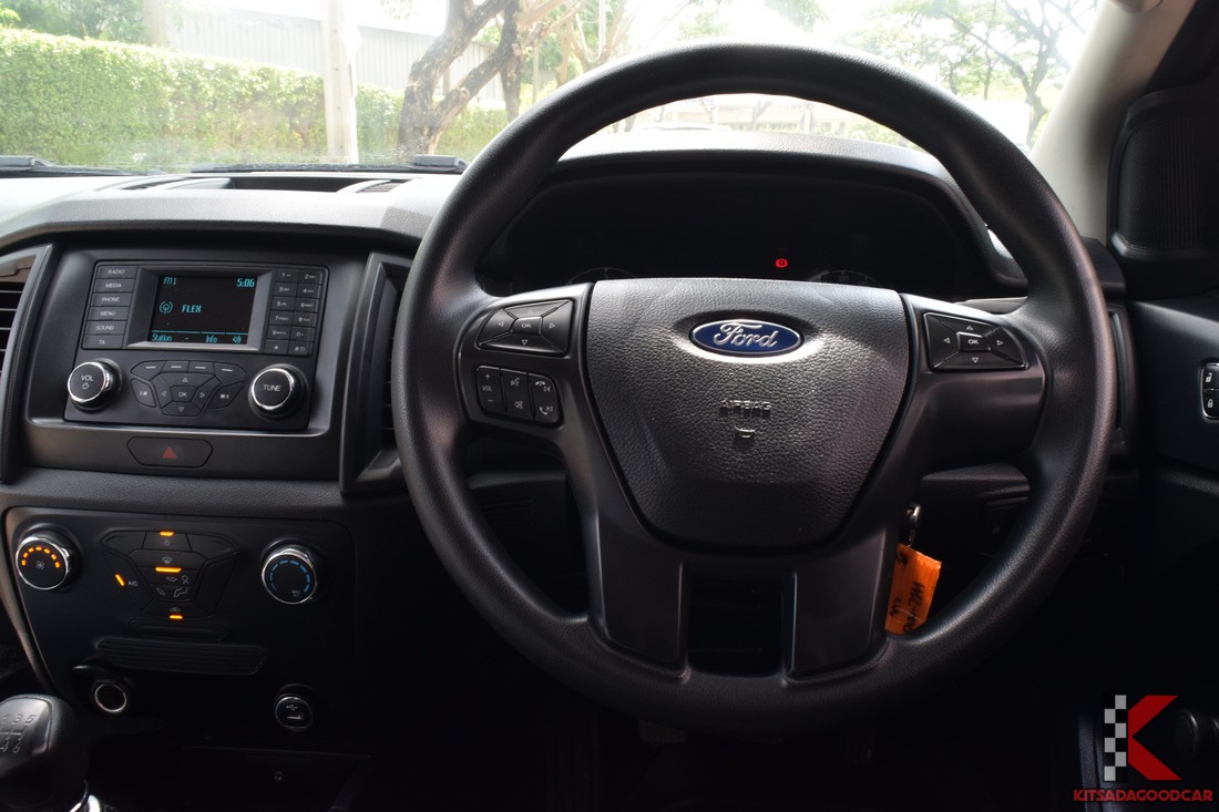 
								Ford Ranger cargo 7111 full									