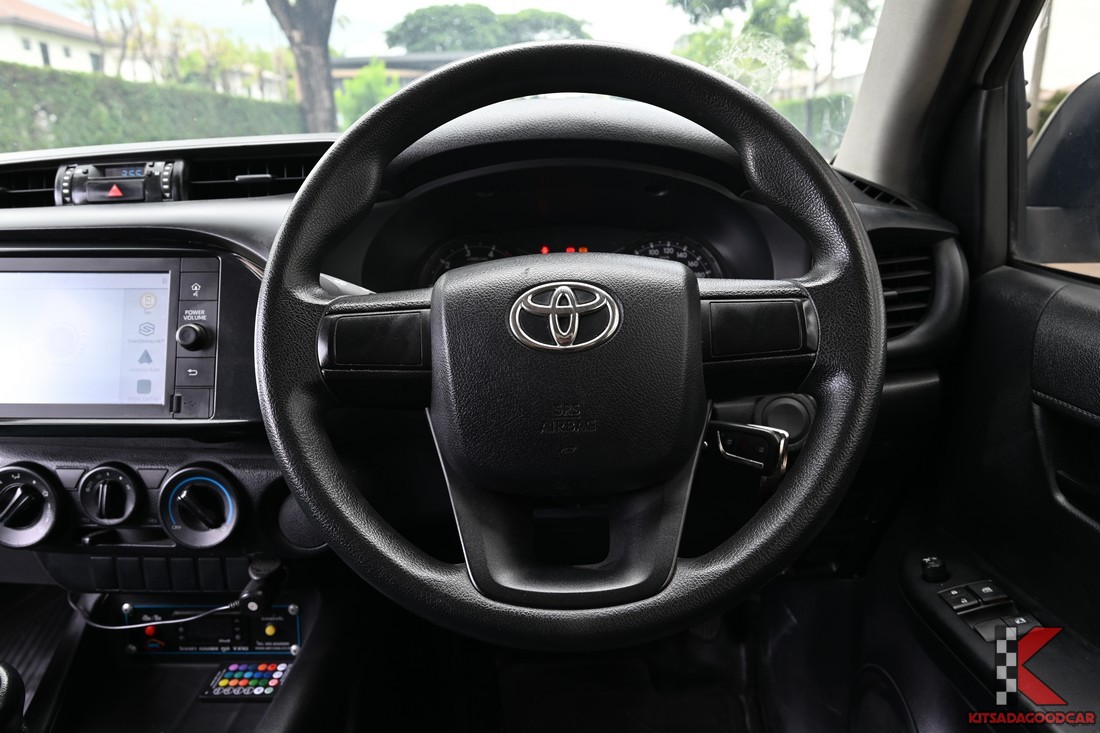 
								Toyota Revo COOL GOOD TEMP 8744 full									