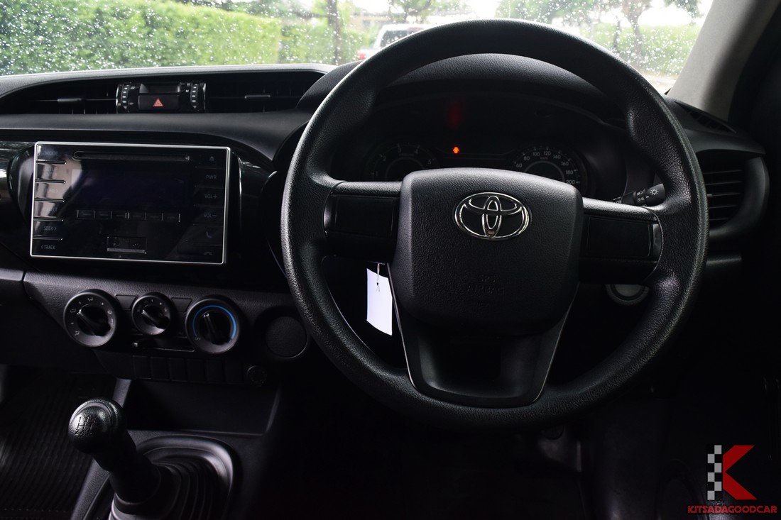 
								Toyota Revo cargo 4428 full									