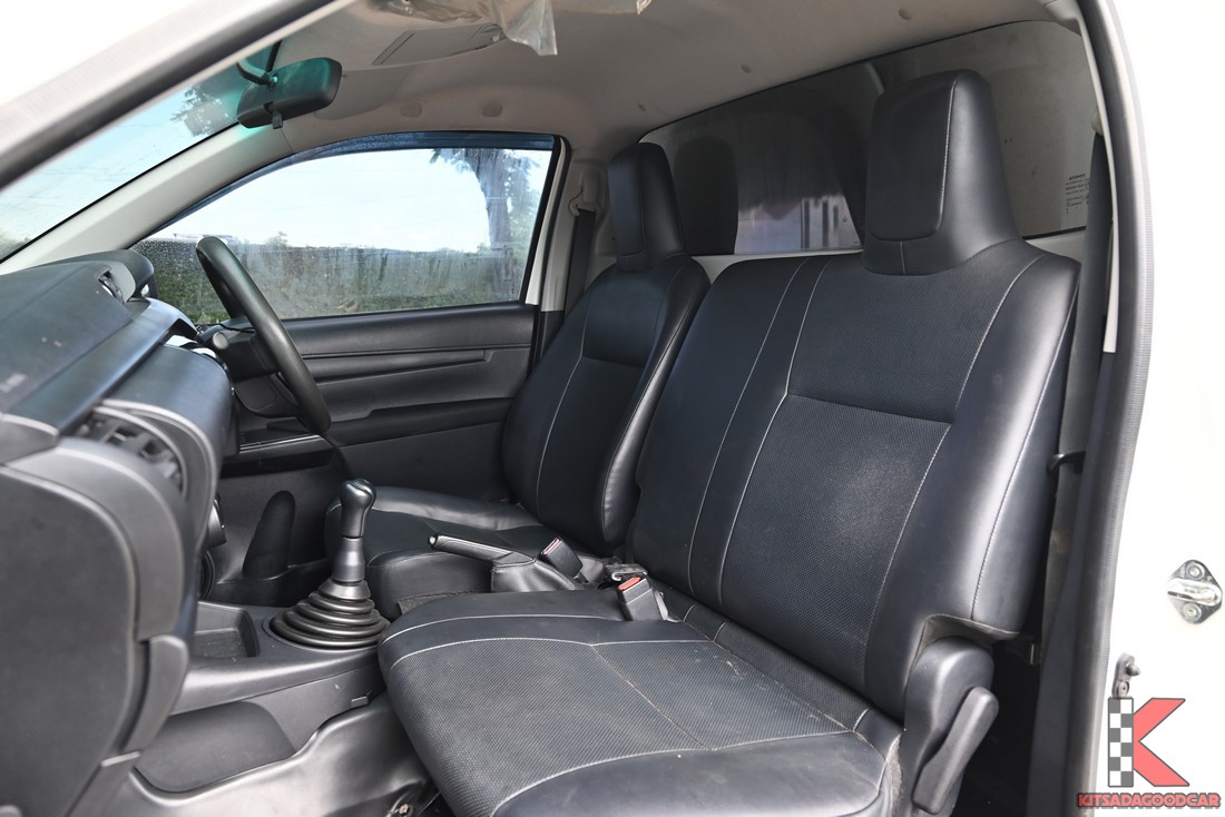 
								Toyota Revo MPC COOL 3917 full									