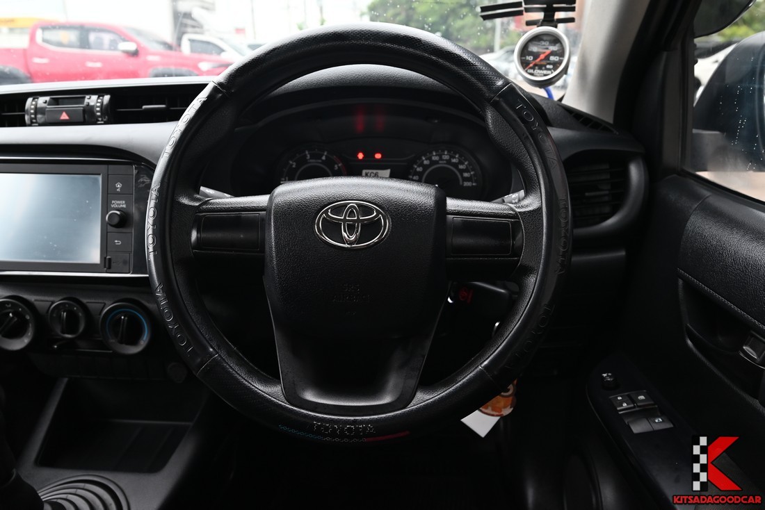 
								Toyota Revo KOG 2783 full									