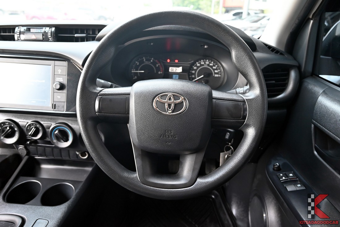 
								Toyota Revo cargo 4455 full									