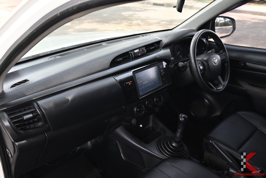 Toyota Revo COOL 7668 full