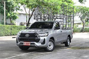 Toyota Revo KOG 2833