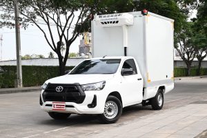 Toyota Revo COOL 9783