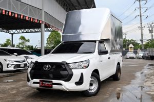 Toyota Revo cargo 4433