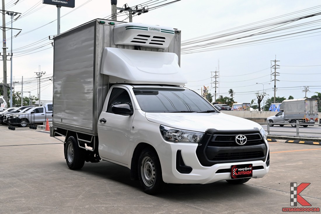 
								Toyota Revo COLDWAY 9387 full									