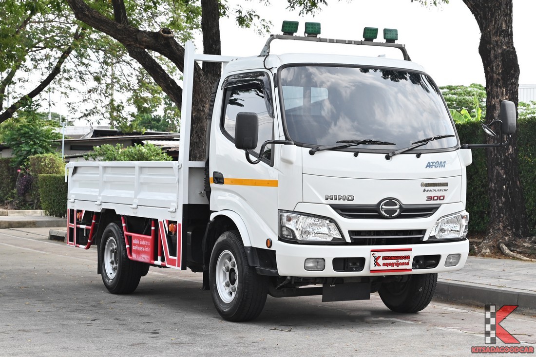 
								HINO 300 Innovator 6581 full									
