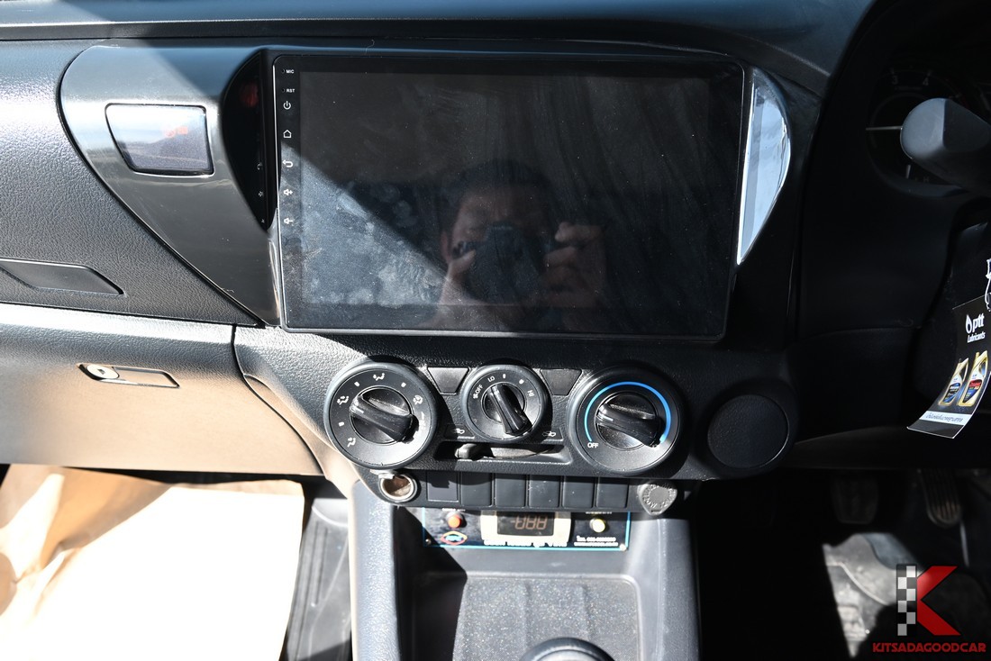 
								Toyota Revo MPC COOL 7594 full									