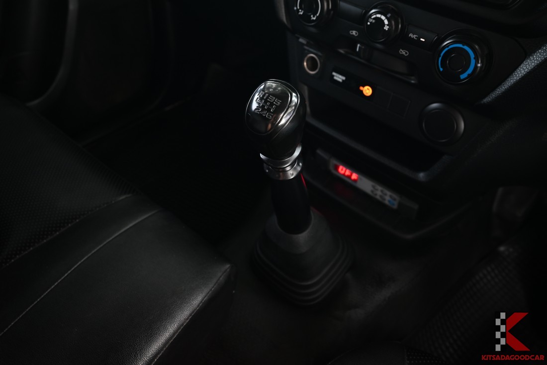 
								ISUZU D-Max CM COOL 8068 full									