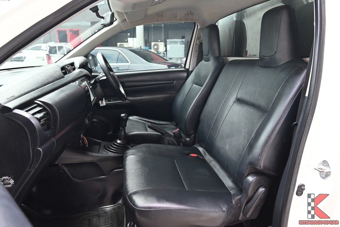 
								Toyota Revo COOL 2381 full									