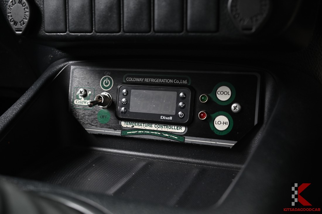 
								Toyota Revo COLDWAY 9387 full									