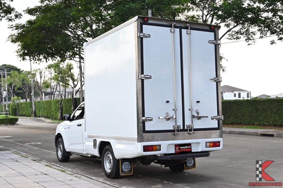 
								ISUZU D-Max COOL 7608 full									