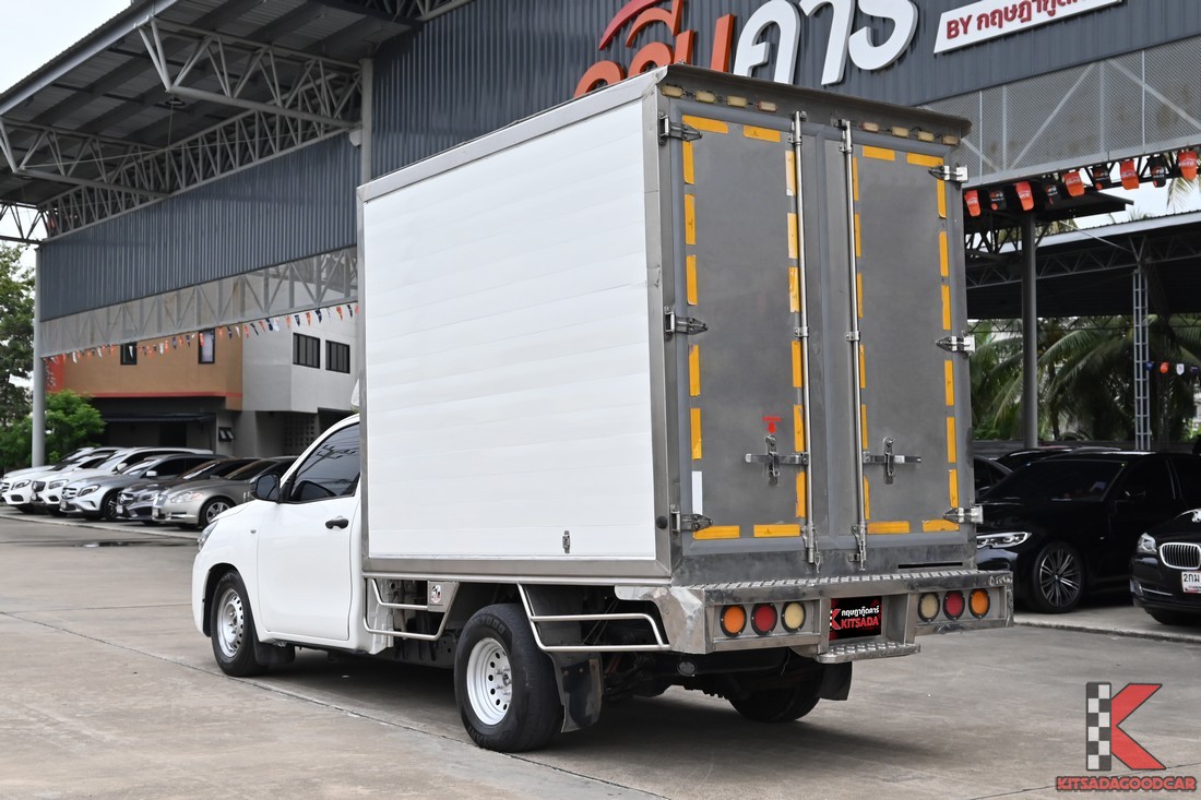 
								Toyota Revo COLDWAY 9387 full									