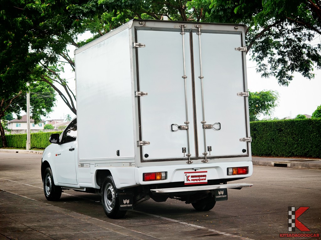 
								ISUZU D-Max Cargo 742 full									