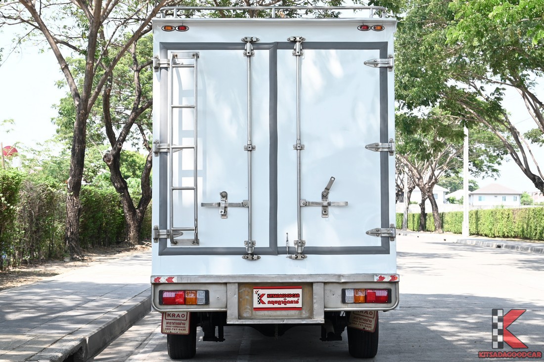 
								ISUZU D-Max MPC COOL 457 full									