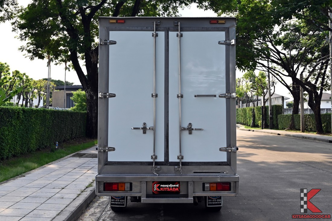 
								ISUZU D-Max MPC COOL 3867 full									