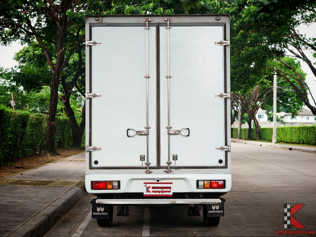 
								ISUZU D-Max Cargo 742 full									