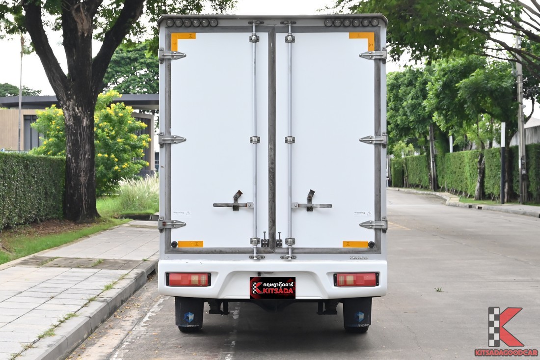 
								ISUZU D-Max cargo 2811 full									