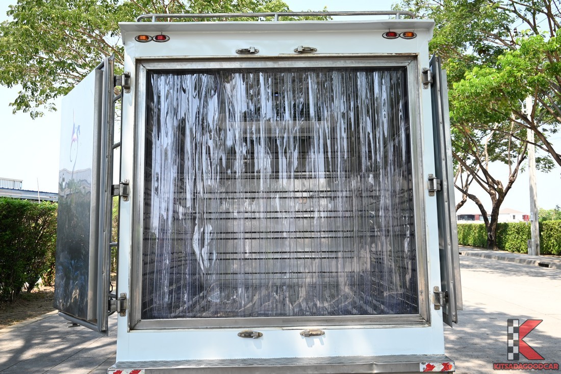 
								ISUZU D-Max MPC COOL 457 full									