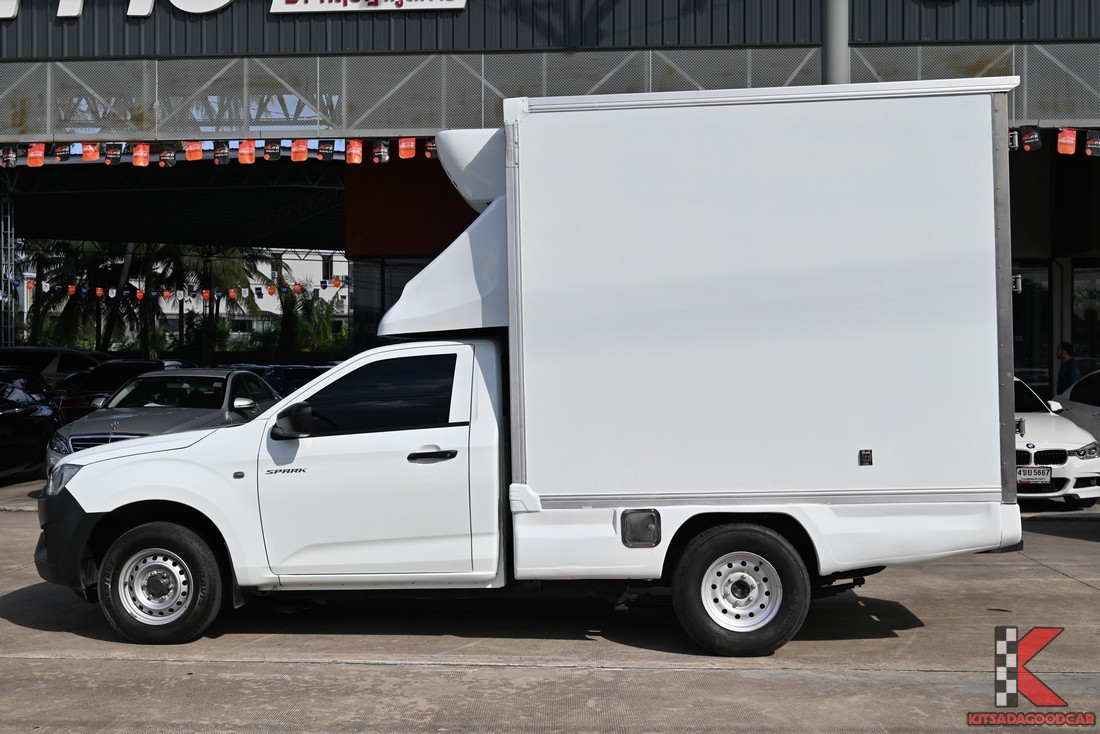 
								ISUZU D-Max COOL 7654 full									