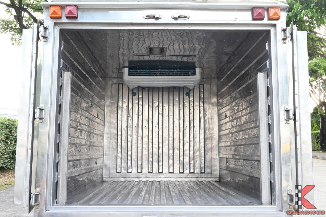 
								Toyota Vigo COOL. 8604 full									