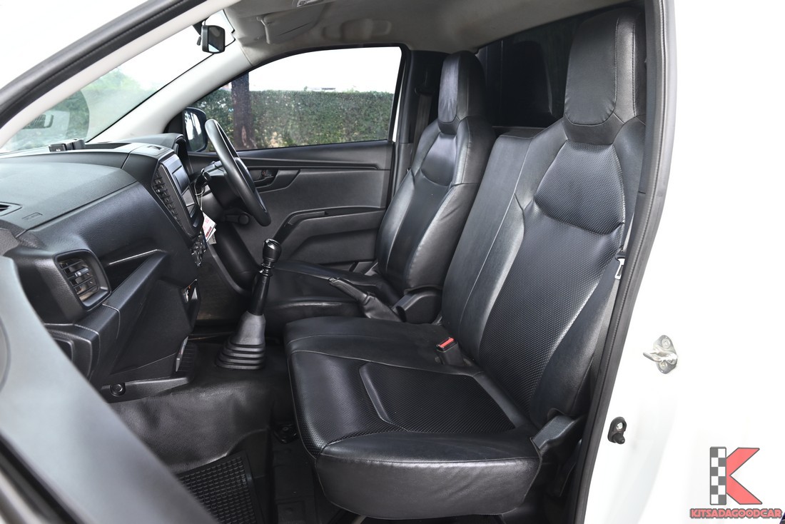 
								ISUZU D-Max CM COOL 8068 full									