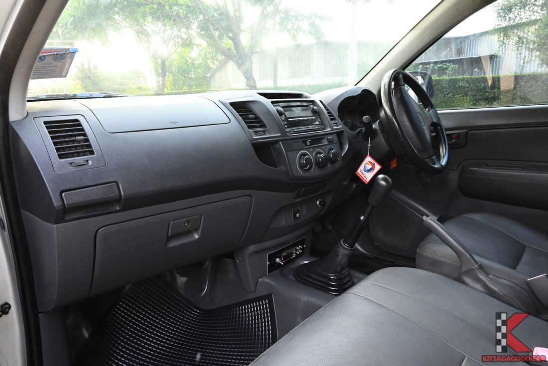 
								Toyota Vigo COOL. 8604 full									