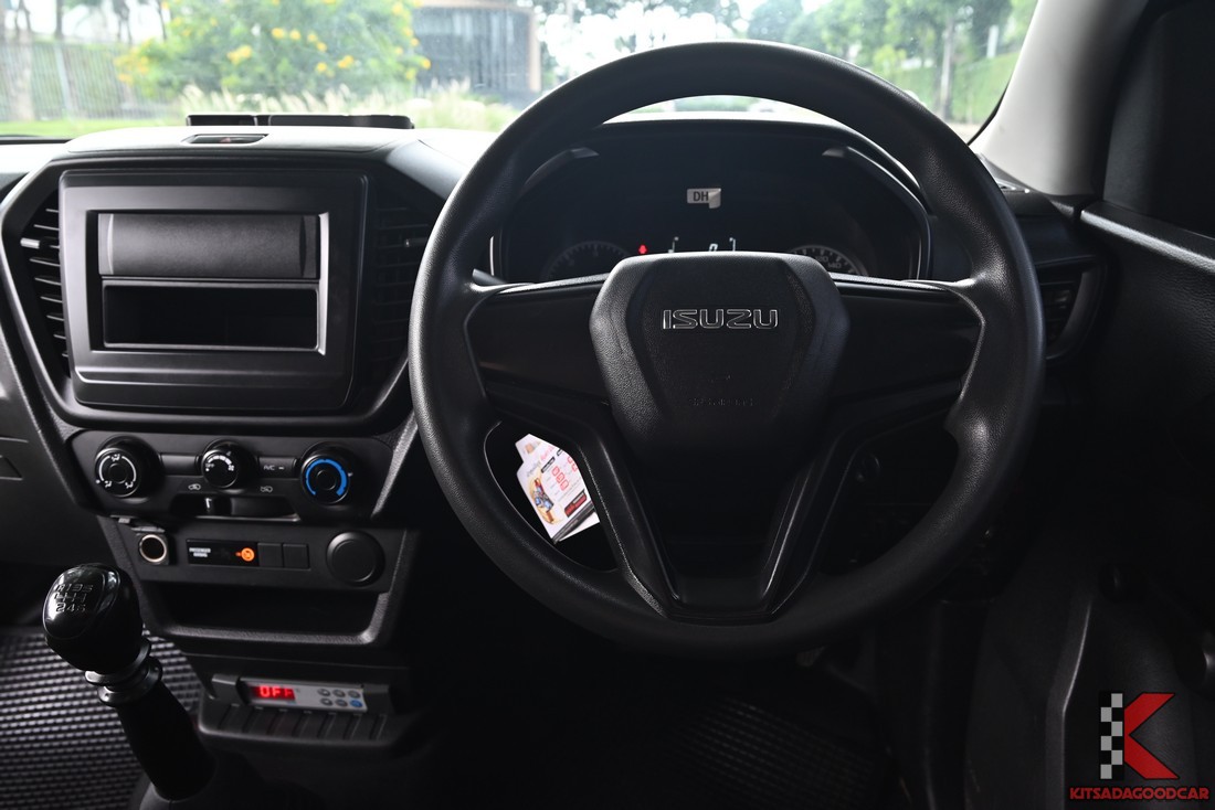 
								ISUZU D-Max CM COOL 8068 full									