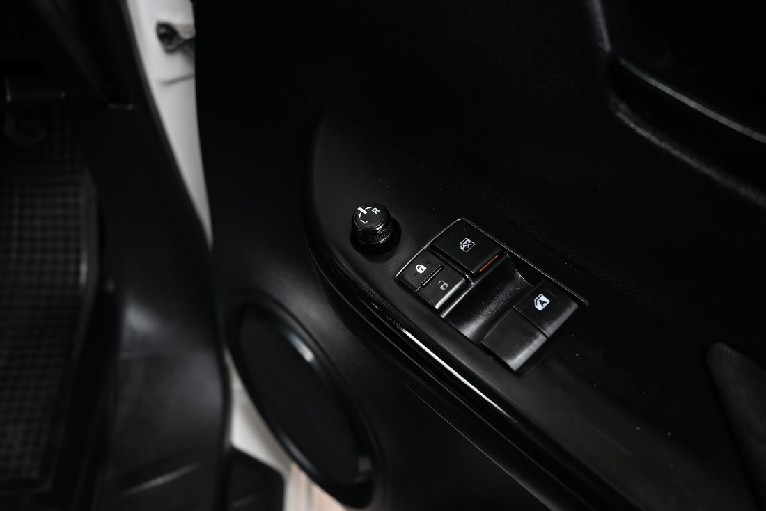 
								Toyota Revo MPC COOL 550 full									