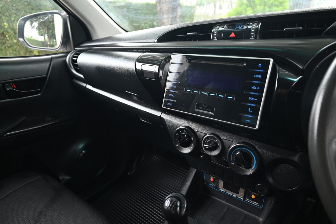 
								Toyota Revo MPC COOL 550 full									