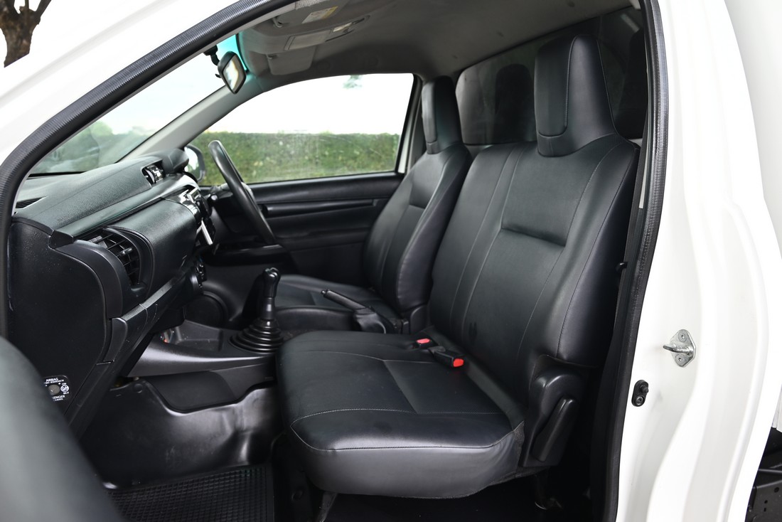 
								Toyota Revo MPC COOL 550 full									