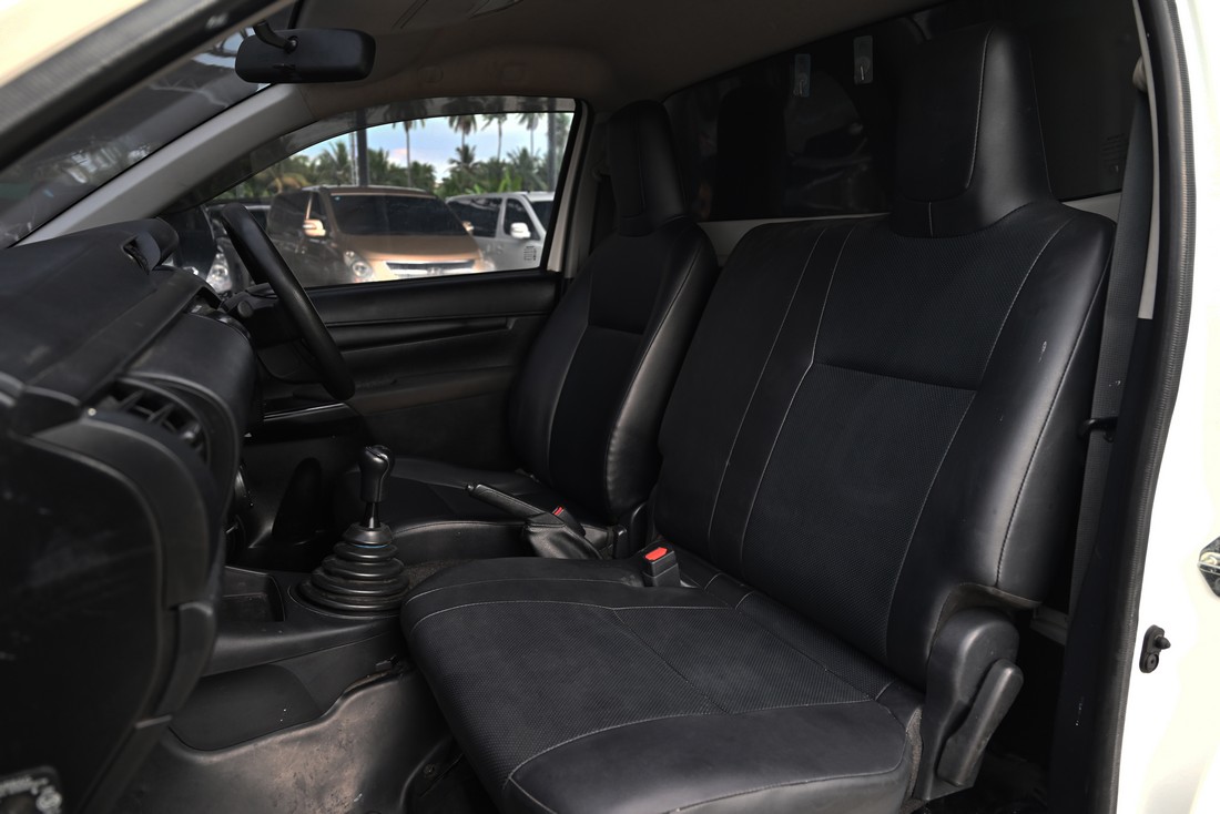 
								Toyota Revo MPC COOL 3375 full									