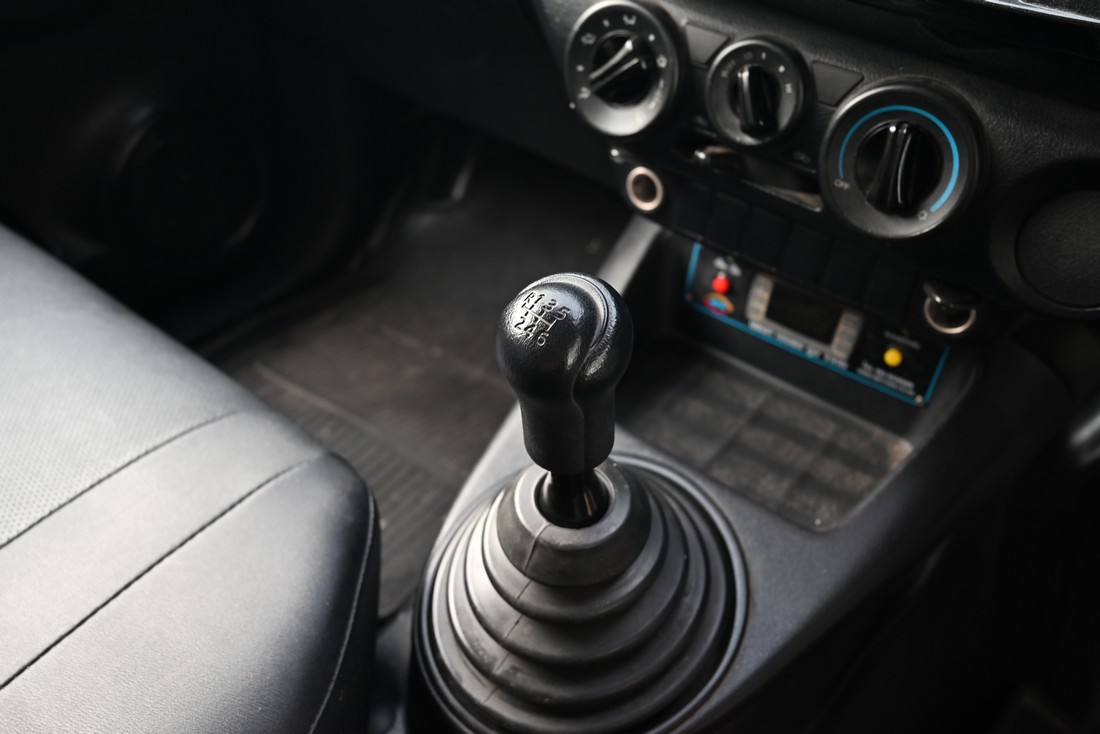 
								Toyota Revo MPC COOL 3375 full									