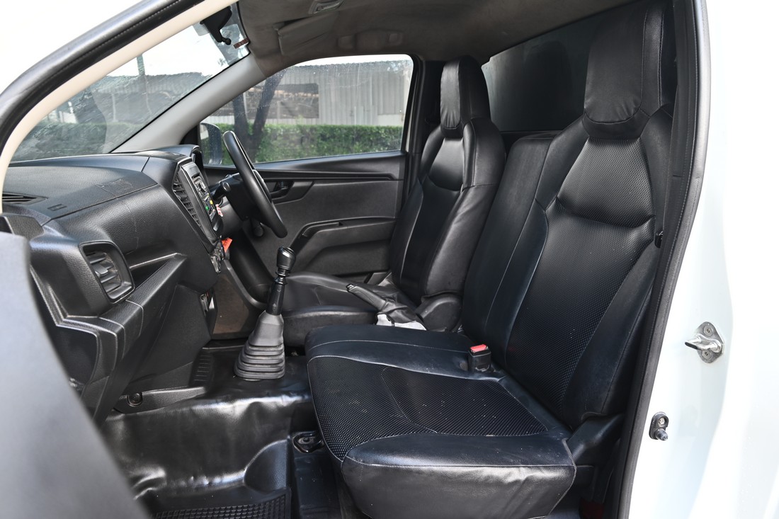 
								ISUZU D-Max MPC COOL 4877 full									