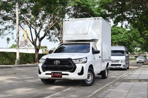 Toyota Revo Cargo 6812