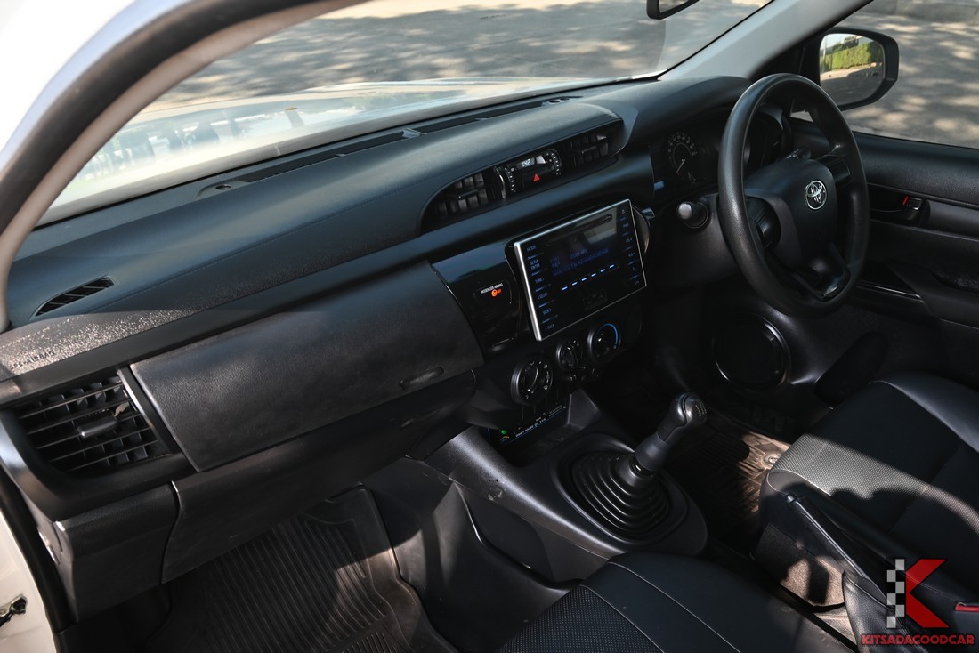 
								Toyota Revo MPC COOL 496 full									