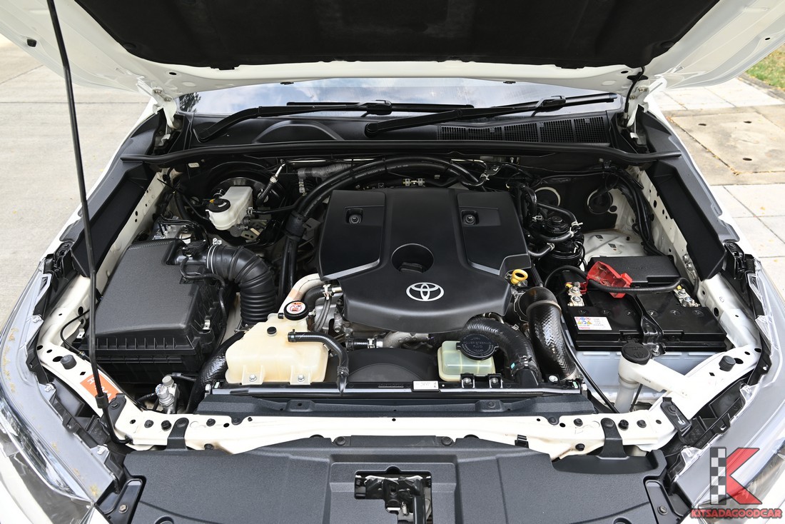 
								Toyota Revo MPC COOL 8985 full									