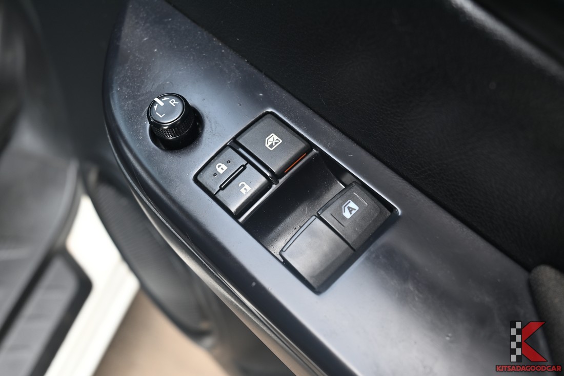 
								Toyota Revo MPC COOL 2698 full									